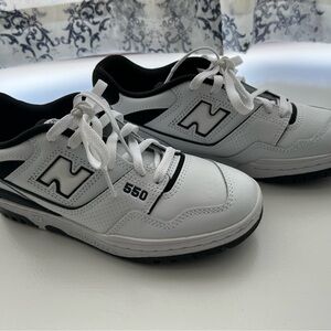 New Balance 550 White and Black Athletic Shoes
